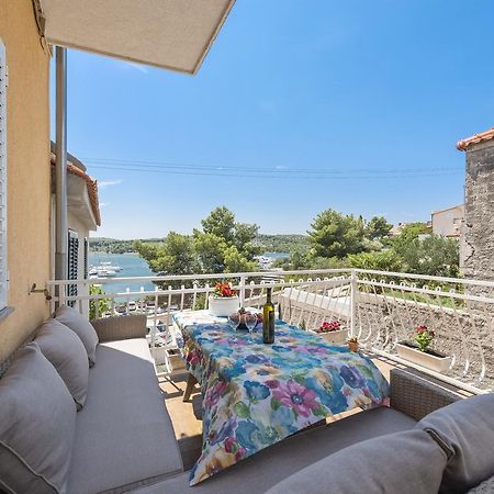 Apartments Tara, Sibenik - Mandalina Extérieur photo