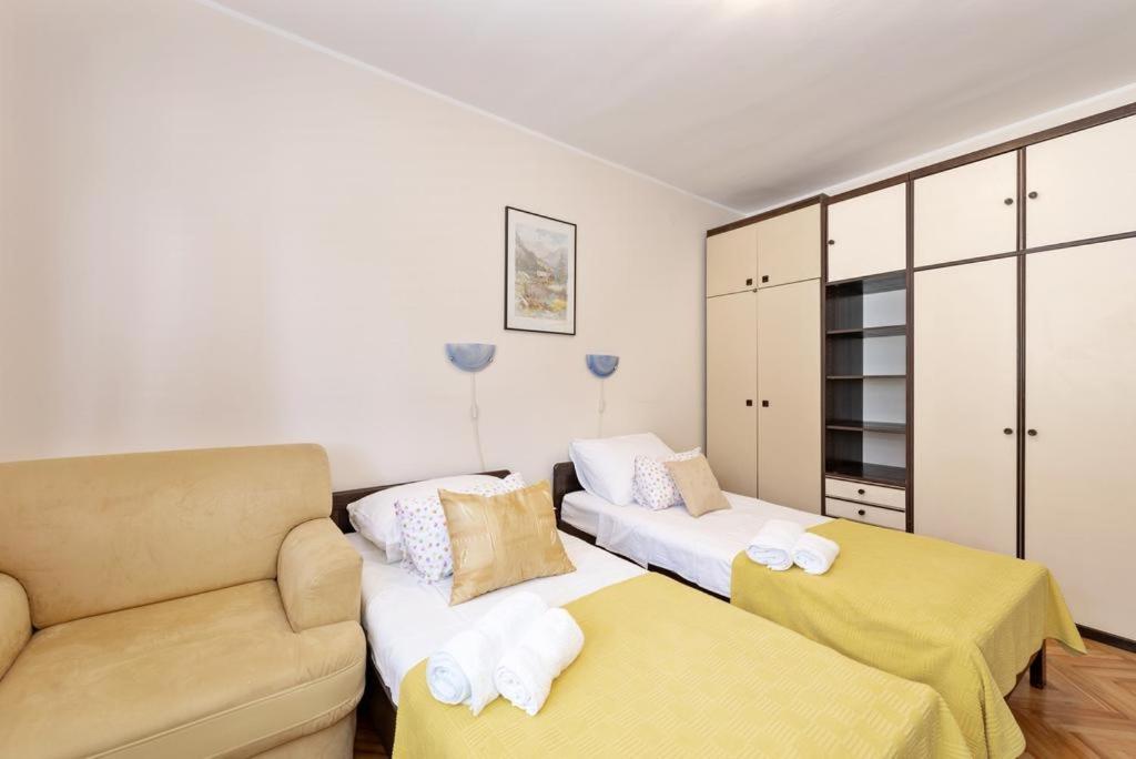 Apartments Tara, Sibenik - Mandalina Extérieur photo