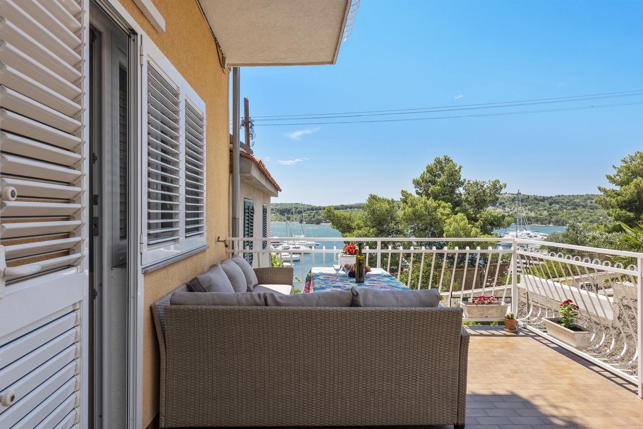 Apartments Tara, Sibenik - Mandalina Extérieur photo
